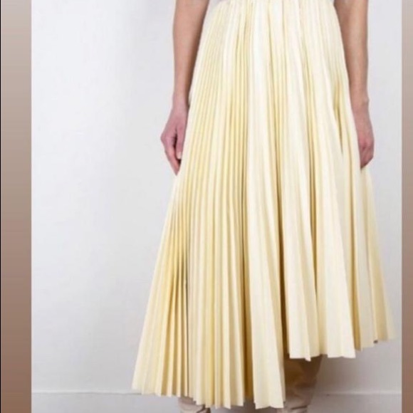 The Frankie shop faux leather pleated skirt - Picture 1 of 1